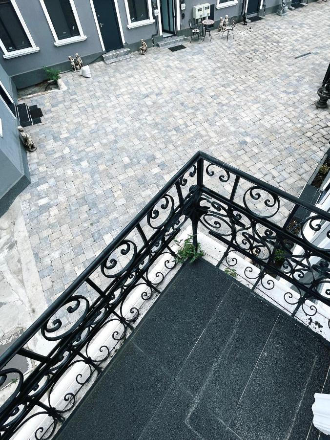 Mansion 10 Apartment Bucharest Exterior photo